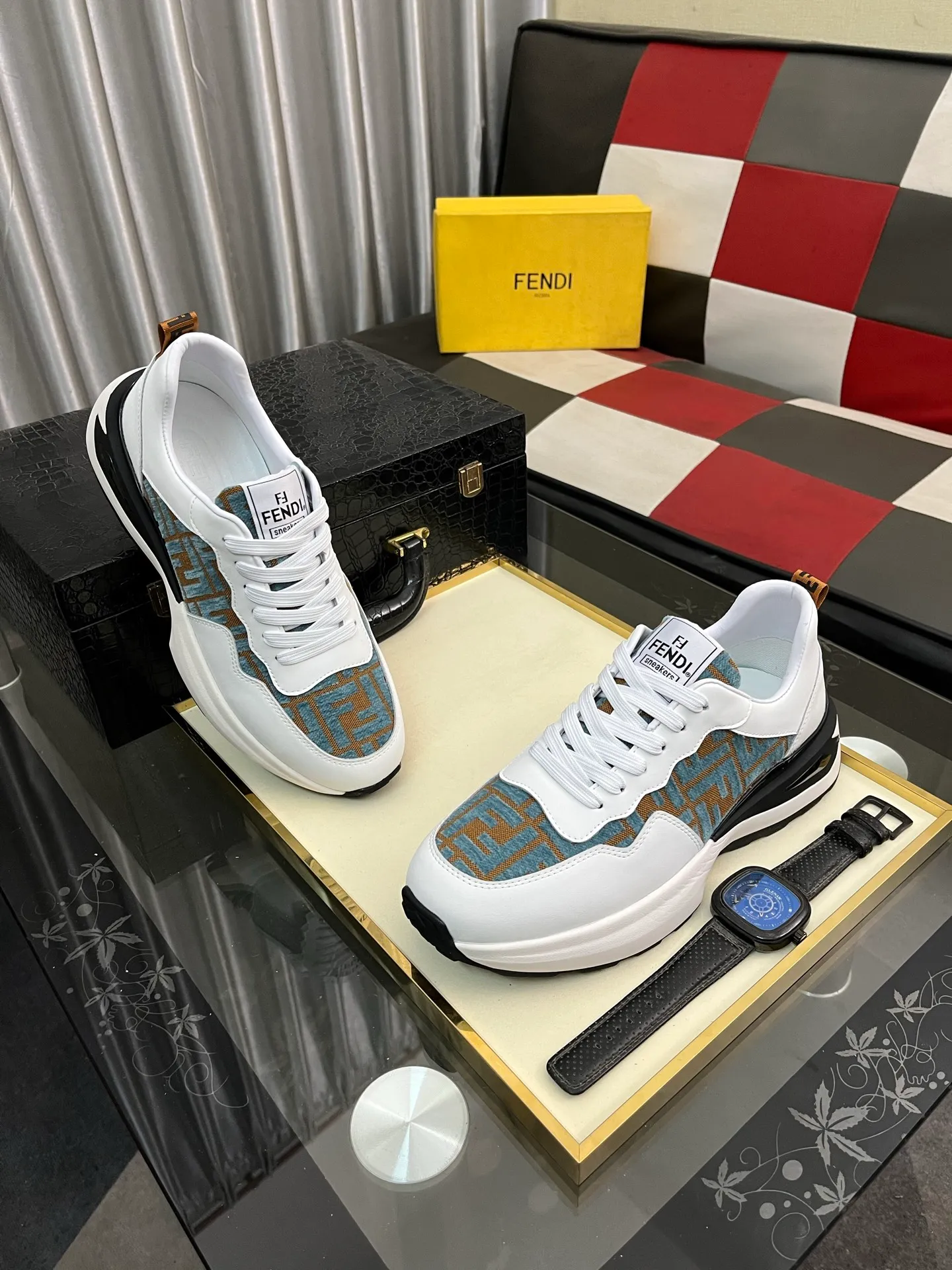 Men's Men's Shoes💰458⌚️⌚️[Fendi] Fendi's latest casual shoes for men! Available at counters simultaneously! A one-to-one replica of the original. All imported official website one-to-one cowhide fabric. The interior is made of top-grade sheepskin, and the original factory-supplied rubber outsole is used. Leading new fashion concepts. Matching code: 38-44. 4️⃣colors available